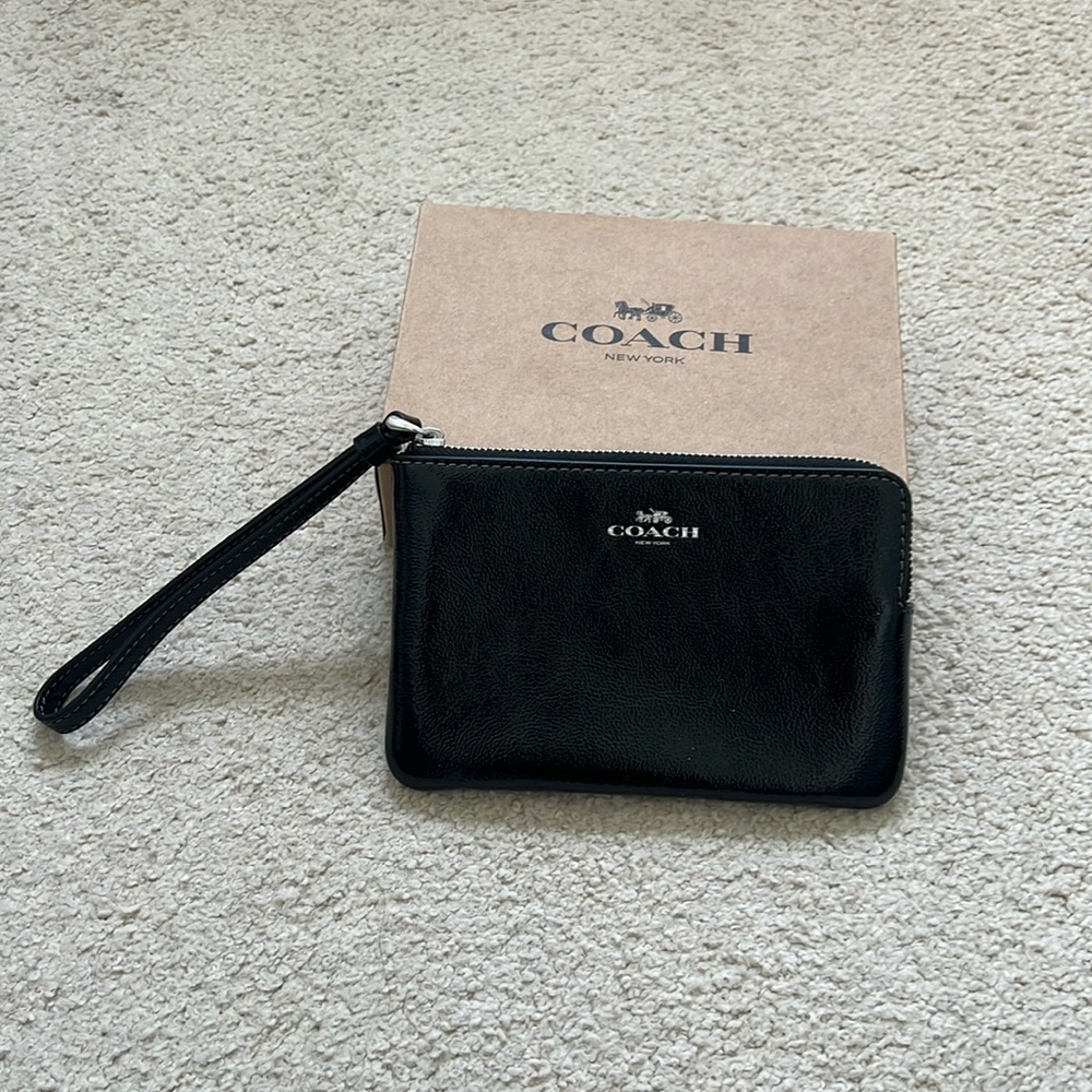 NWT Coach Wristlet